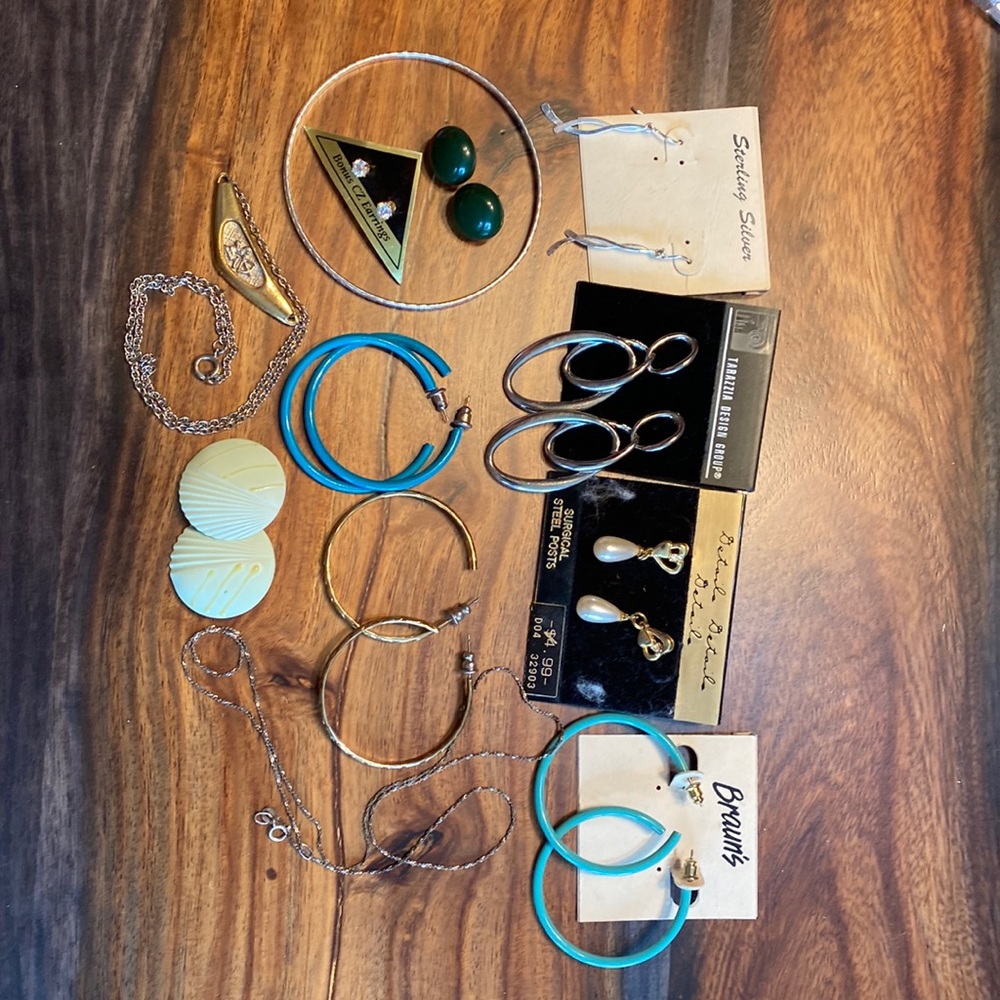 Jewelry pack